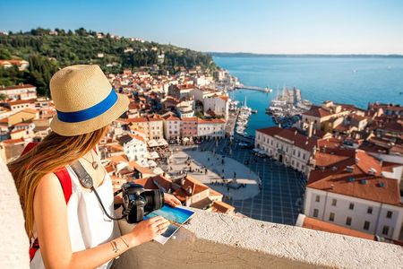 Private Piran Walking Tour (tasting of local wine & products included)