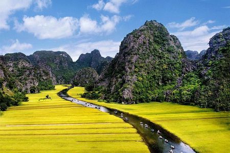 Ninh Binh & Cuc Phuong National Park 2 Days Tour