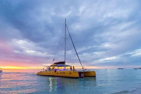 Catamaran Cruise Full Day Tour- Reef, Rick's Cafe & Negril Beach