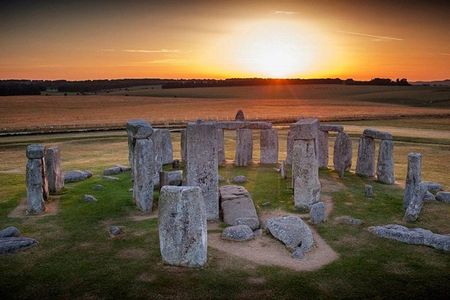 Stonehenge Inner Circle Access Day Trip from London Including Windsor