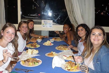 Dinner cruise on the Nile river in Cairo and belly dance show 
