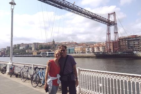 Bike tour with Pintxos & Drinks in Getxo (Scenic Bilbao Seaside)