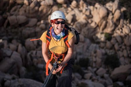 Rappelling Adventure in Joshua Tree National Park (6 Hours)