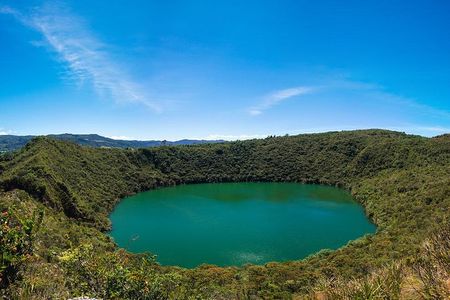 Live a magical experience at the salt mine in Nemocón and the Guatavita Lagoon.