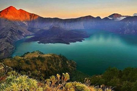 Rinjani Trekking 3D2N Summit
