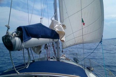 Sailing cruise with lunch