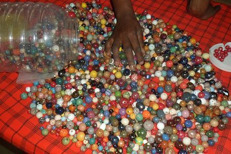 Nairobi Tour: Giraffe Center, Kobe Beads & Karen Blixen Museum