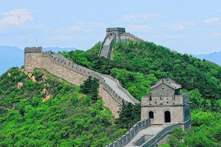Private Transfer to Mutianyu Great Wall and Summer Palace with A Guide