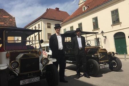 Zagreb Lower Town 50-minute Electric Ford T Sightseeing Tour 