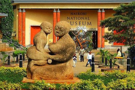 4 Hours Nairobi National Museum and Snake Park with Car