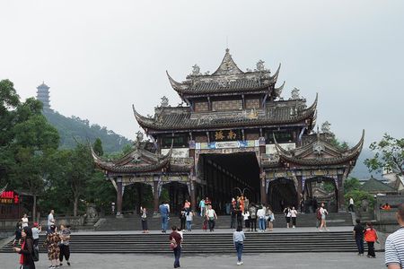 Dujiangyan Irrigation and Mt.Qingcheng 1 day private tour 