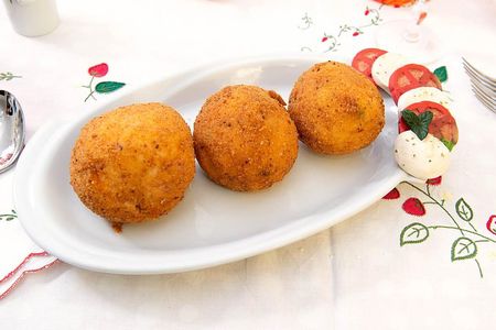 Dining Experience at a local's Home in Gignod with Show Cooking