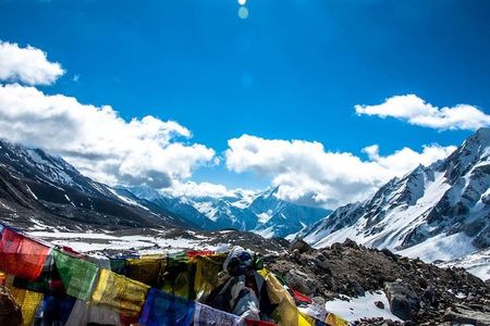 Manaslu Circuit Trek - 13 Days Nepal