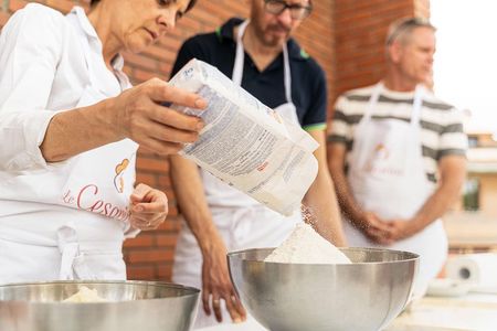 Private Pasta & Tiramisu Class at a Cesarina's home with tasting in Tivoli