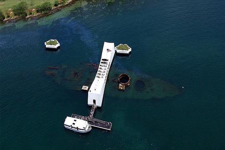 Arizona Memorial Pearl Harbor and Honolulu City Tour from Kona