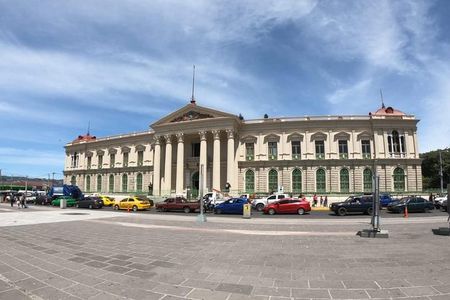 San Salvador City Tour and El Boquerón National Park including Pupusa Tasting