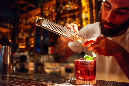 Drinks & Bites in Athens Private Tour