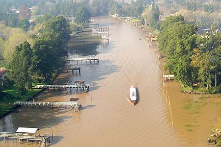Puerto Madero to Tigre: Exclusive sailing in the Delta