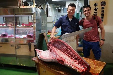 Tsukiji Fish Market Small-Group Food Walking Tour