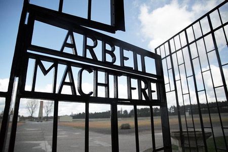 Sachsenhausen Concentration Camp Memorial Tour with max 15 people