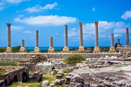 Small-Group Tour with Lunch to Sidon, Tyre & Maghdouche