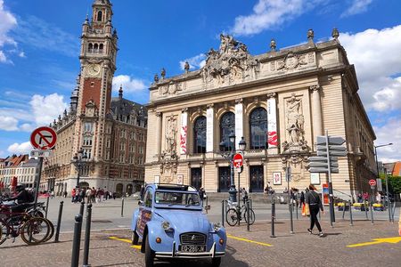Unique Tour of Lille by Convertible 2CV - 1h00