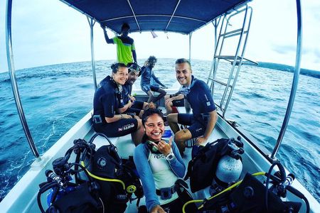 Start your scuba adventure today and get FREE underwater photos 