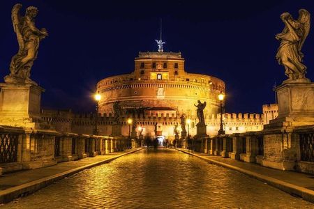 Roman Delights: Private Tour with Pizza, Gelato, City Highlights