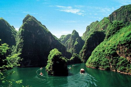 English Speaking Driver Service To Longqing Gorge