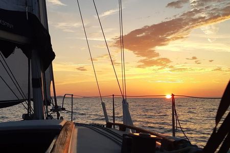From Zadar: Private sunset sailing tour
