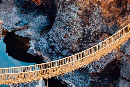 Q'eswachaka - Excursion to the Last Inca Bridge