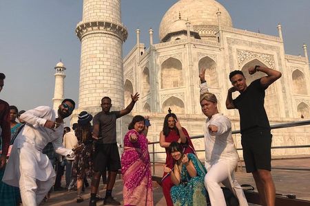 Sunrise View of Taj Mahal From Delhi