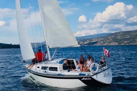 Private Kelowna Sailing Cruise