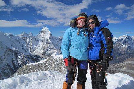 Island Peak Climbing ( 6,189M ) 