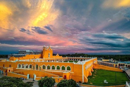 Private Tour: Magic Town of Izamal Day Trip