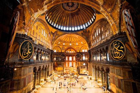 Istanbul Highlights Small-Group Walking Guided Tour