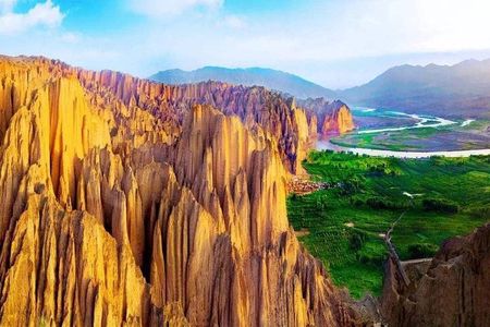 Lanzhou Private Day Tour to Yellow River Stone Forest 