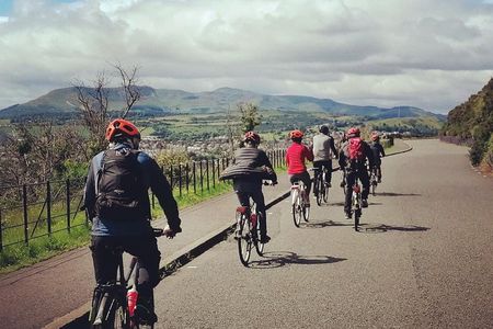 Edinburgh Sky to Sea Bike or E-Bike Tour with Transfer by TBC