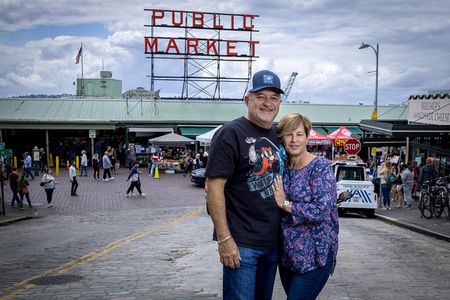 Seattle Cruise Excursion: Private Grand City Tour