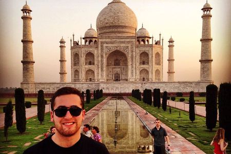 11 Hour Taj Mahal Sunrise and Sunset Day Tour