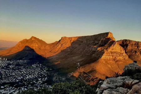 Hiking Lion's Head for Sunrise or Sunset 