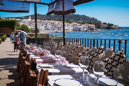 Girona & Costa Brava Small Group Tour From Barcelona with Paella!