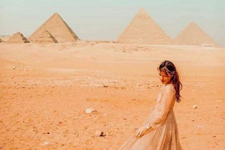 Private Tour to Pyramids & Old Cairo