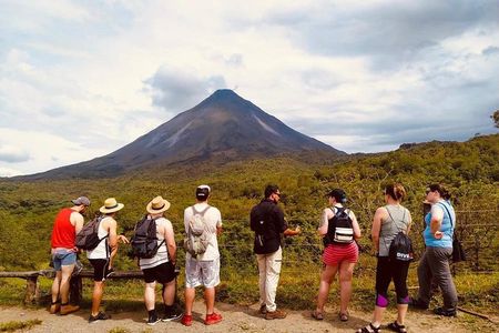 Arenal Volcano Hike from La Fortuna