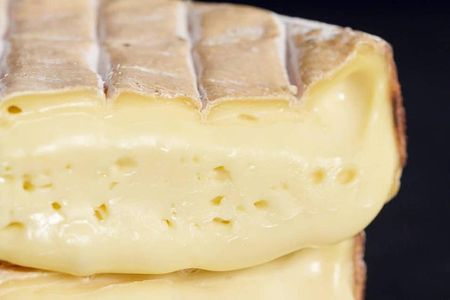 Chauffeured Cheese and Wine Tour with 3 Course Lunch - For 2