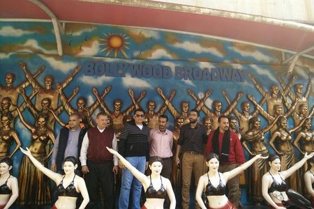 Full-Day Private Slum and Bollywood Tour with DANCE.