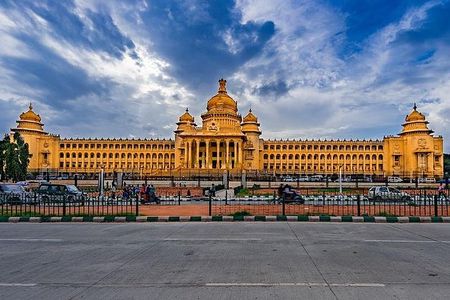 Bangalore Full Day Sightseeing in Private Cab