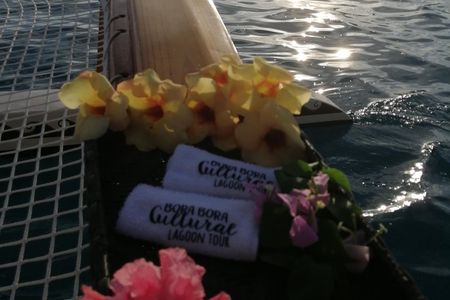 SHARED SUNSET LAGOON CRUISE - Bora Bora Cultural Lagoon Tour