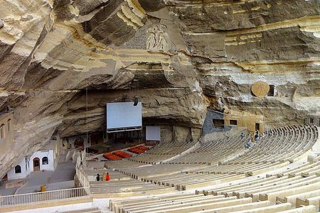 Private half-day tour to Cave Church, Garbage City&The City of the Dead In Cairo