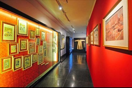 Visit of the museum of the Slaoui foundation with a dinner at the red mullet of Isle